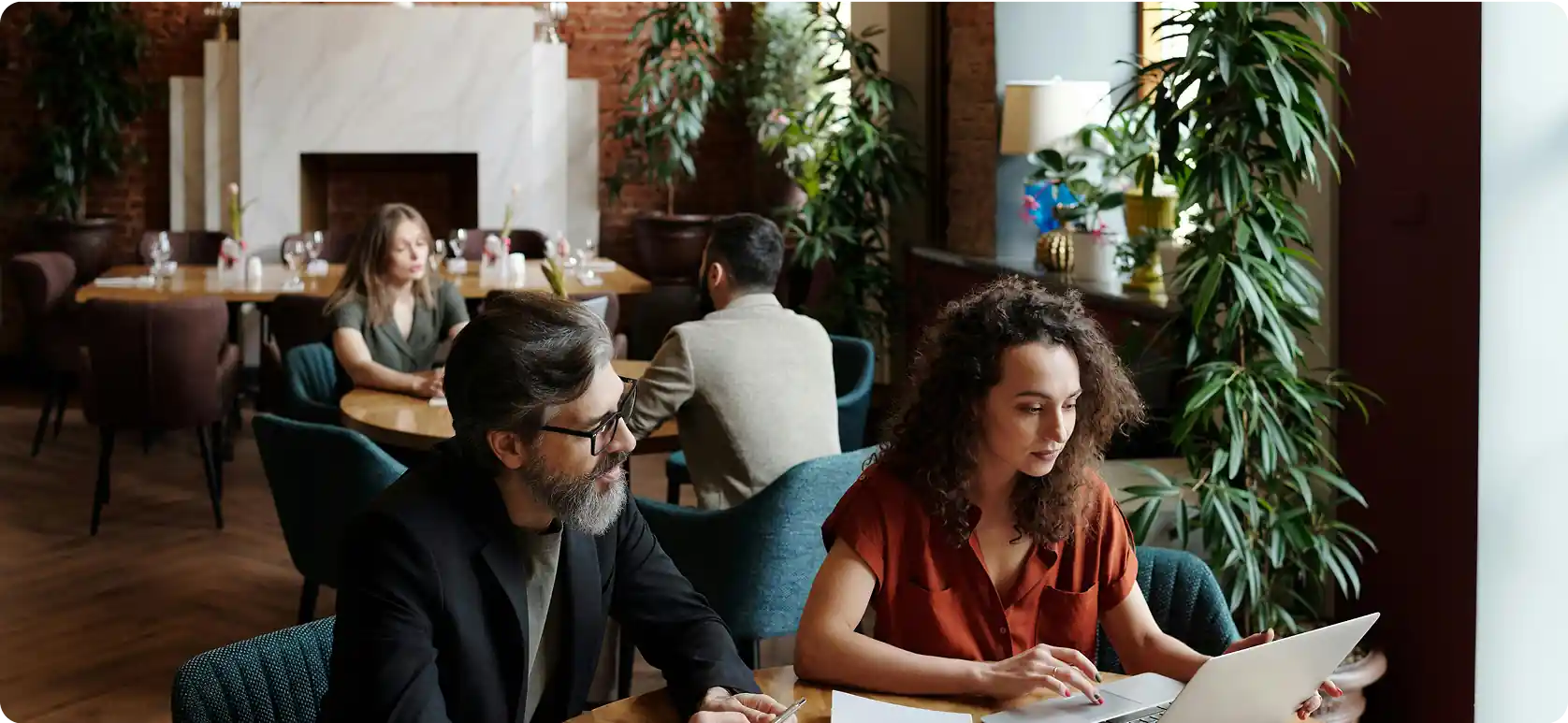 Profesionales en una formación bonificada por FUNDAE